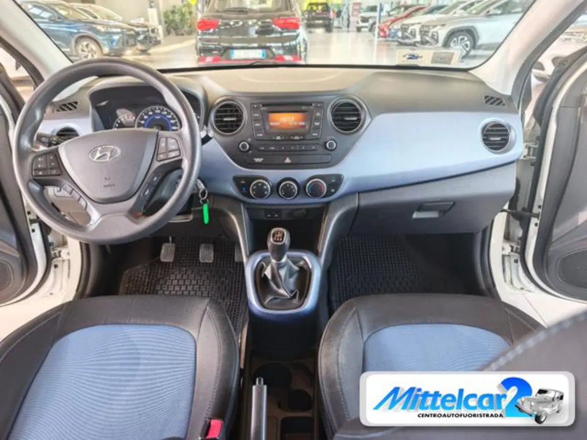 Hyundai i10 usata a Udine (12)