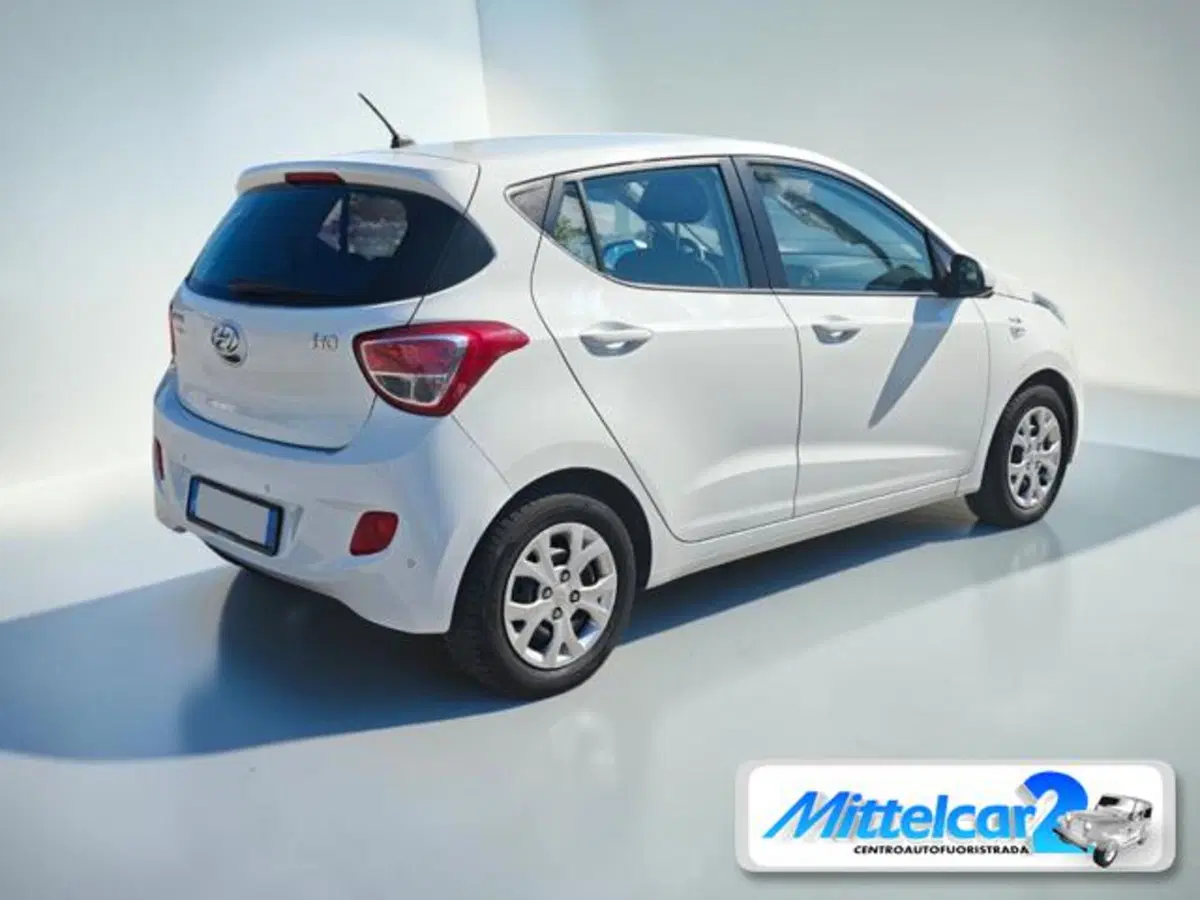 Hyundai i10 usata a Udine (4)