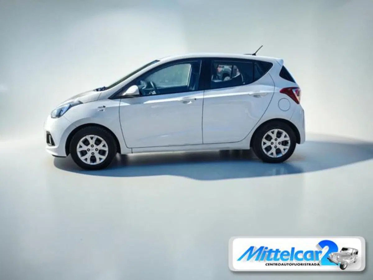Hyundai i10 usata a Udine (6)