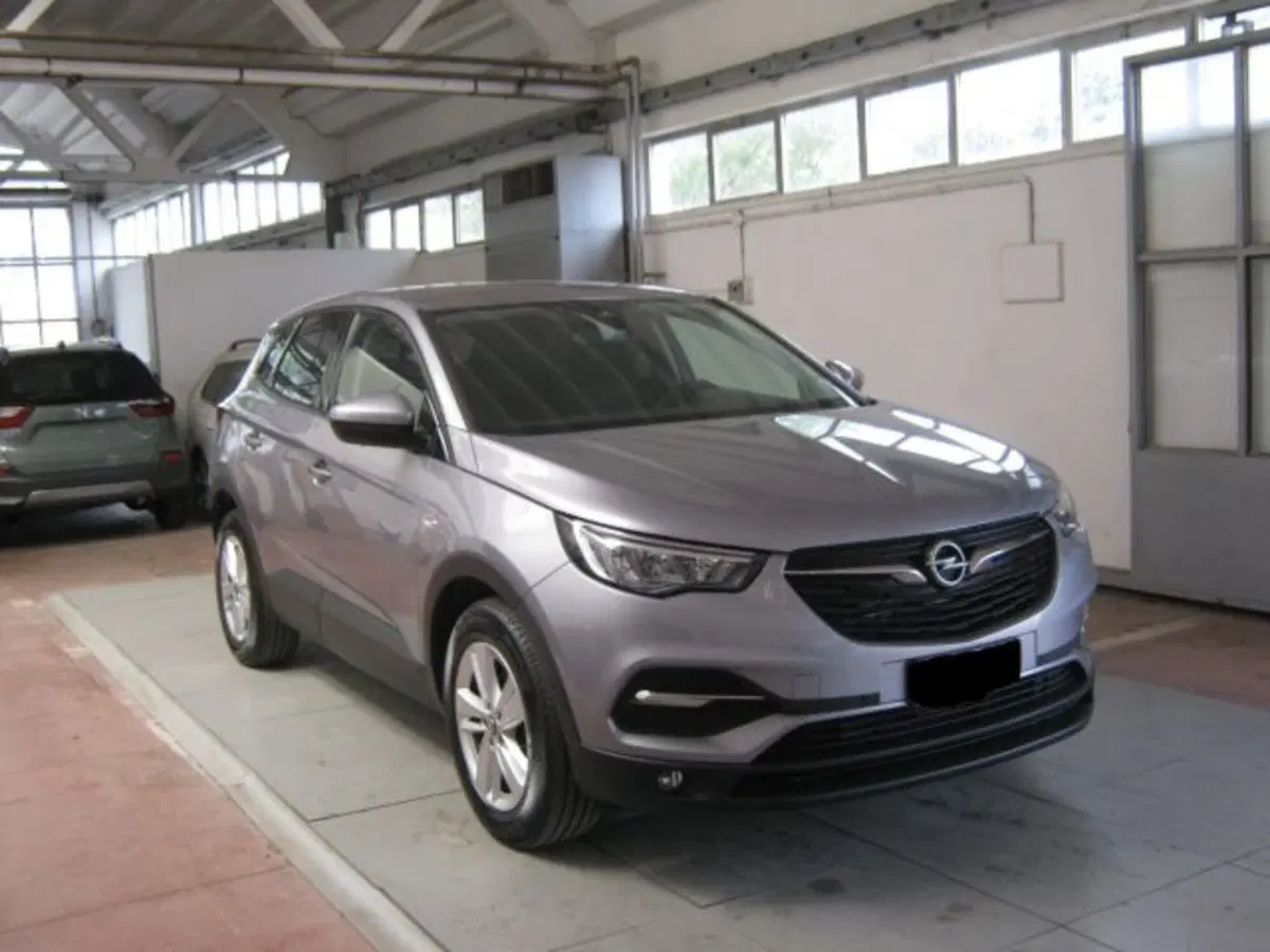 Opel Grandland X usata a Fermo