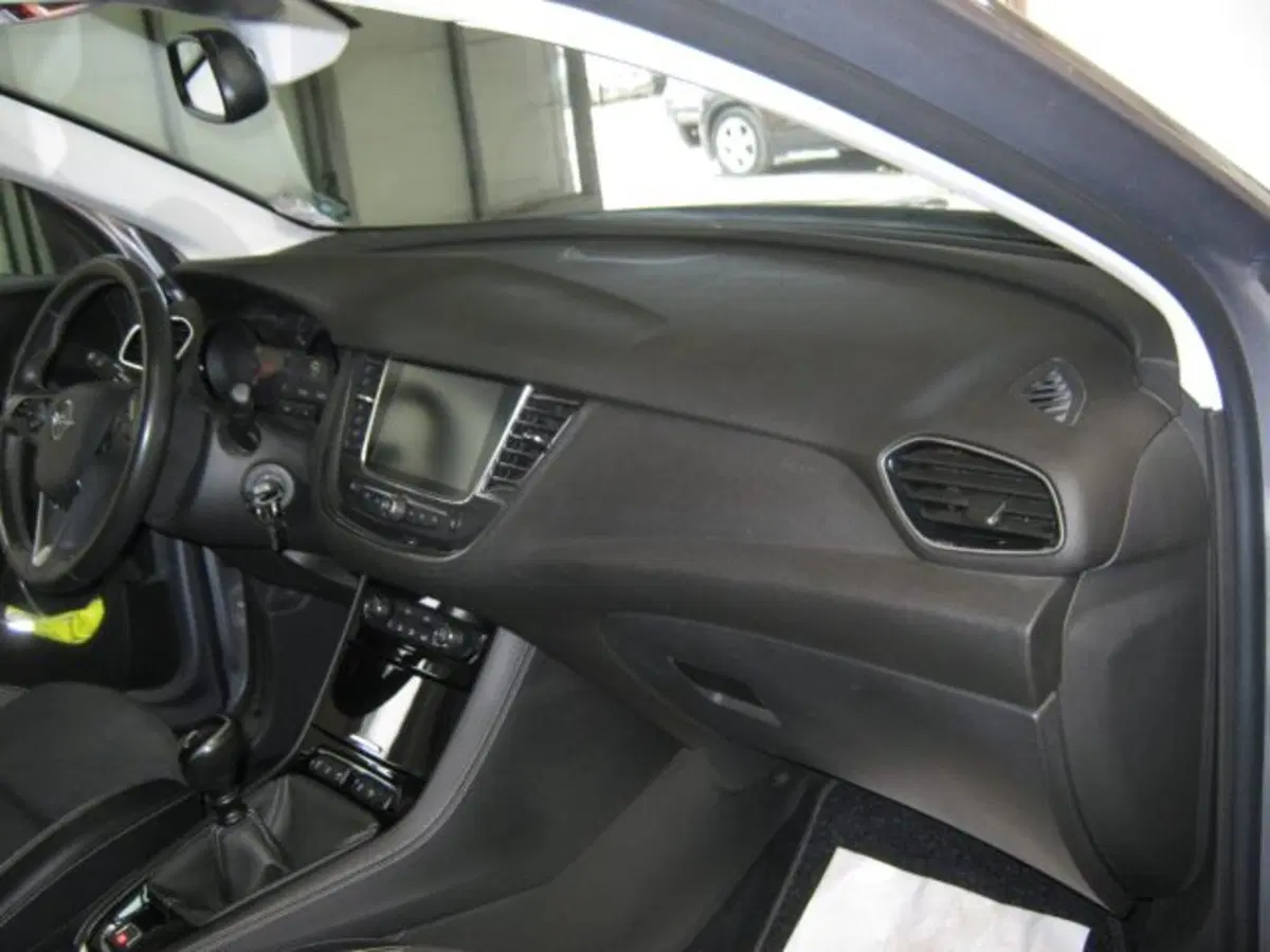 Opel Grandland X usata a Fermo (6)