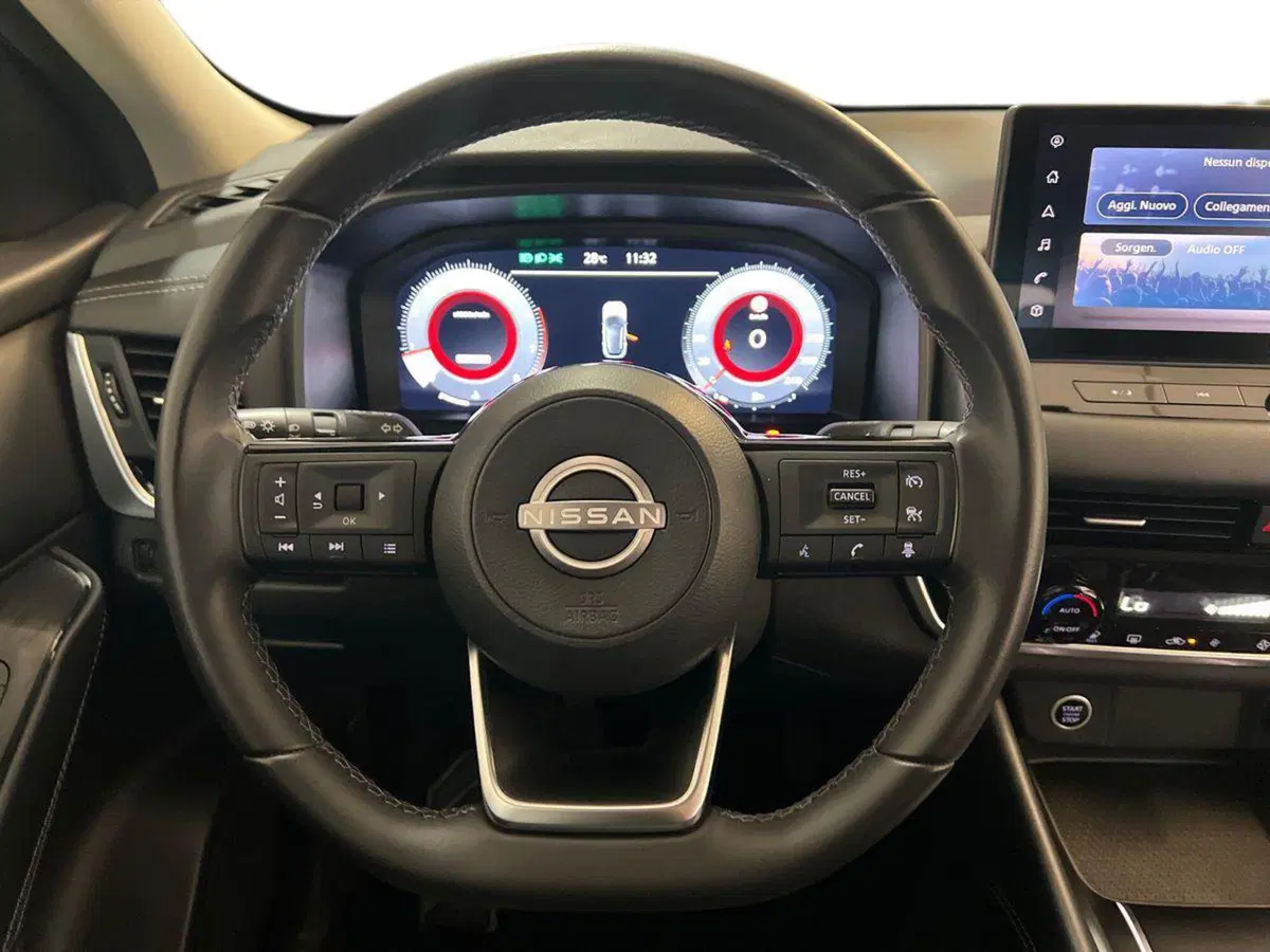 Nissan Qashqai usata a Arezzo (13)