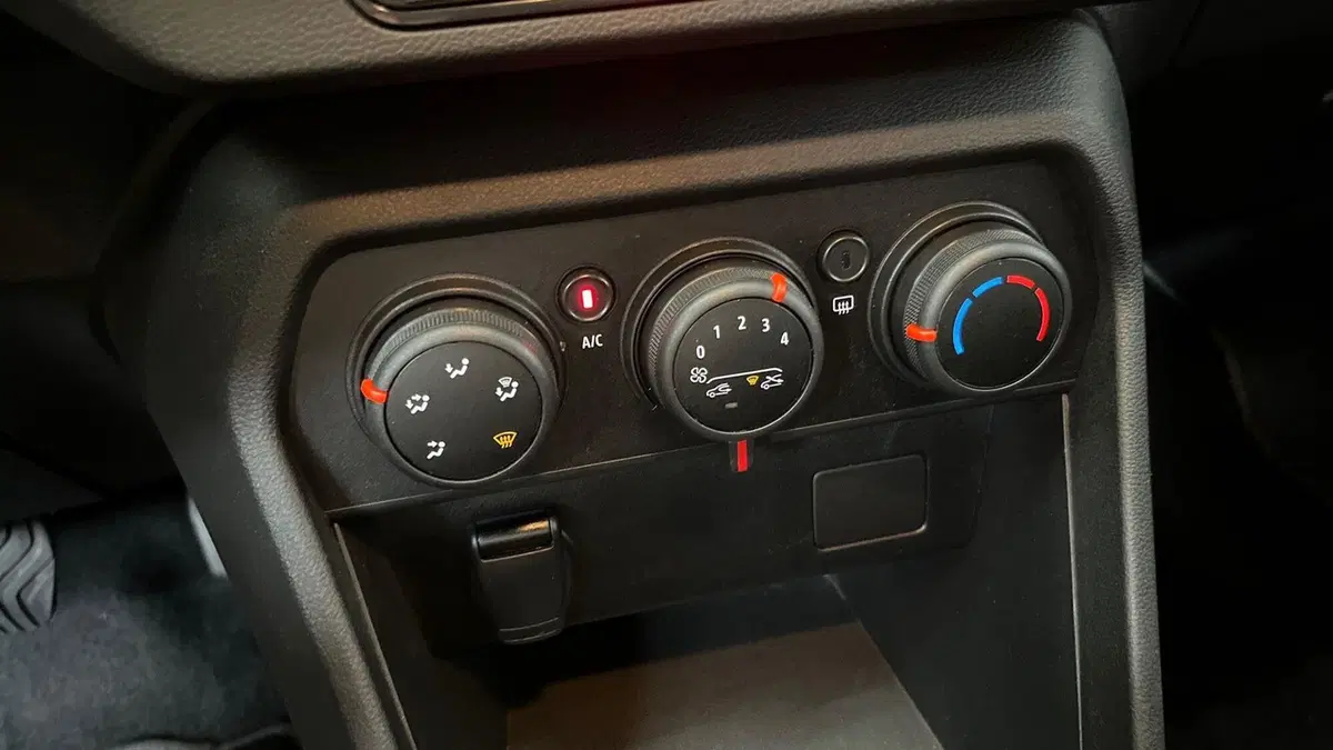 Dacia Sandero usata a Treviso (16)