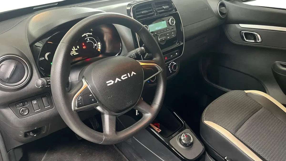 Dacia Spring usata a Treviso (12)