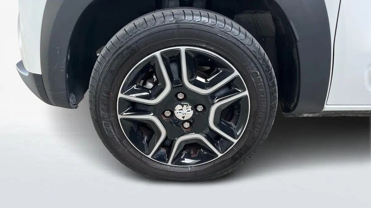 Dacia Spring usata a Treviso (6)