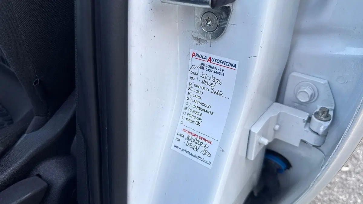 Opel Corsa usata a Treviso (17)