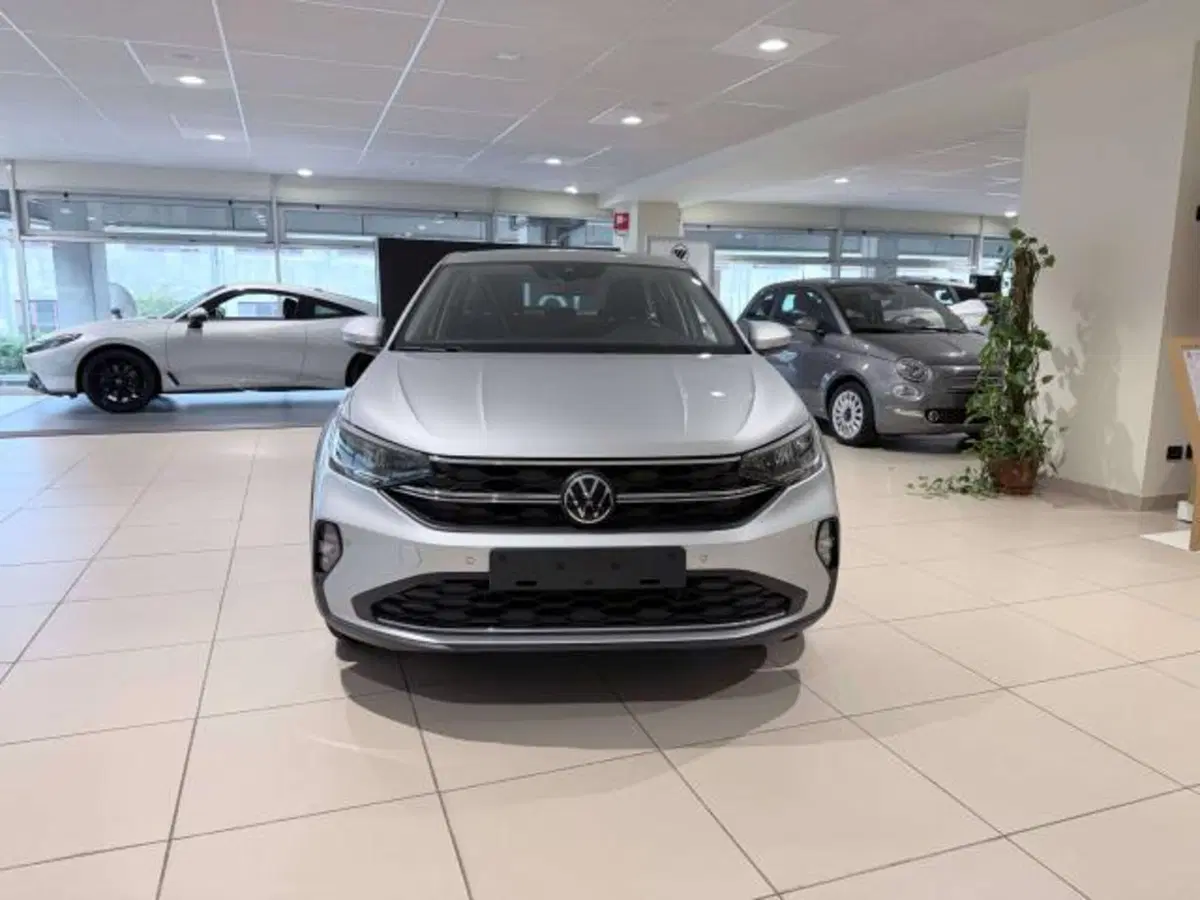 Volkswagen Taigo usata a Savona (10)