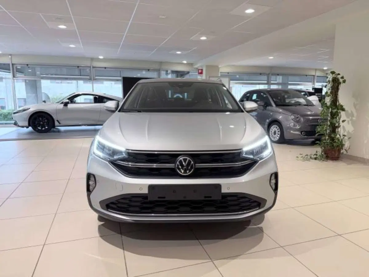 Volkswagen Taigo usata a Savona (11)