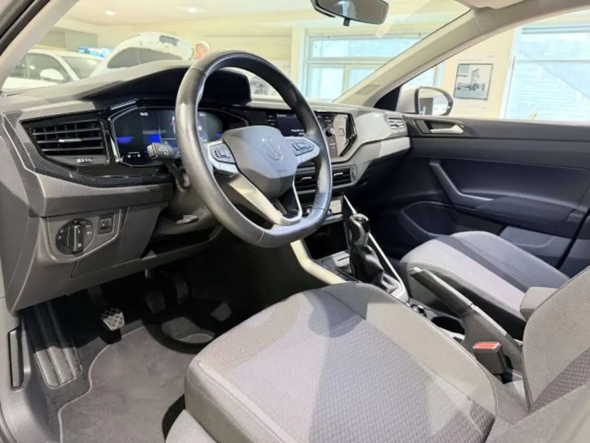 Volkswagen Taigo usata a Savona (12)