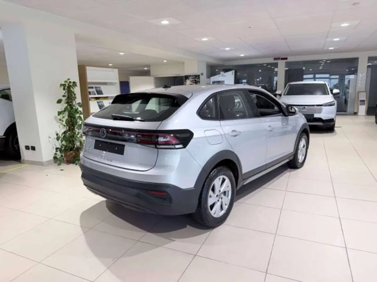 Volkswagen Taigo usata a Savona (6)