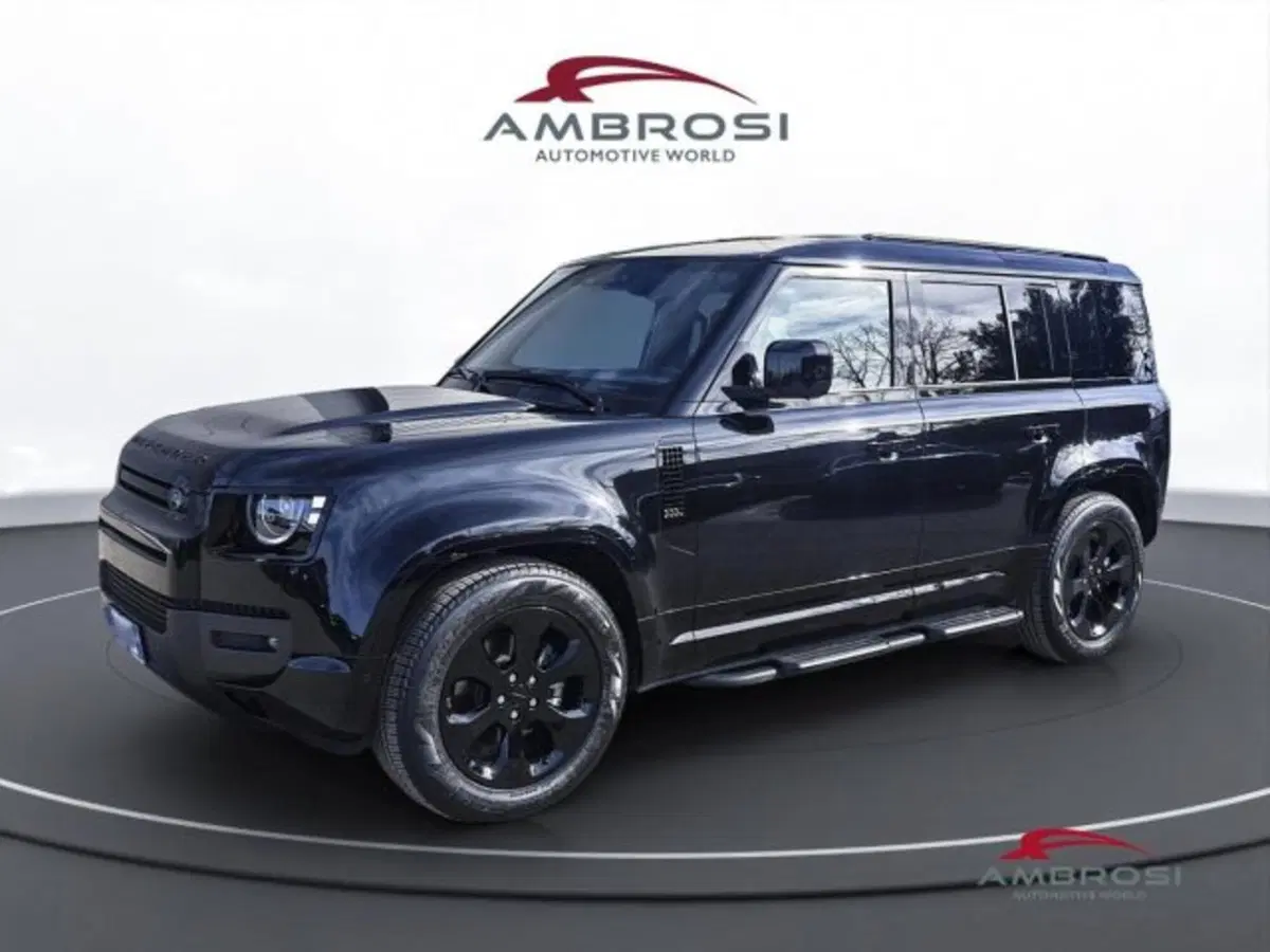 Land Rover Defender nuova a Perugia