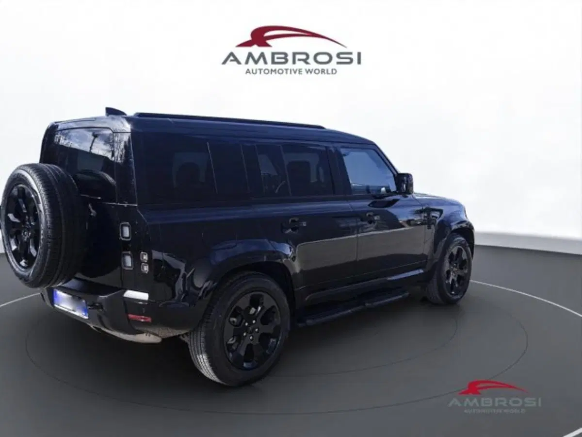 Land Rover Defender nuova a Perugia (3)