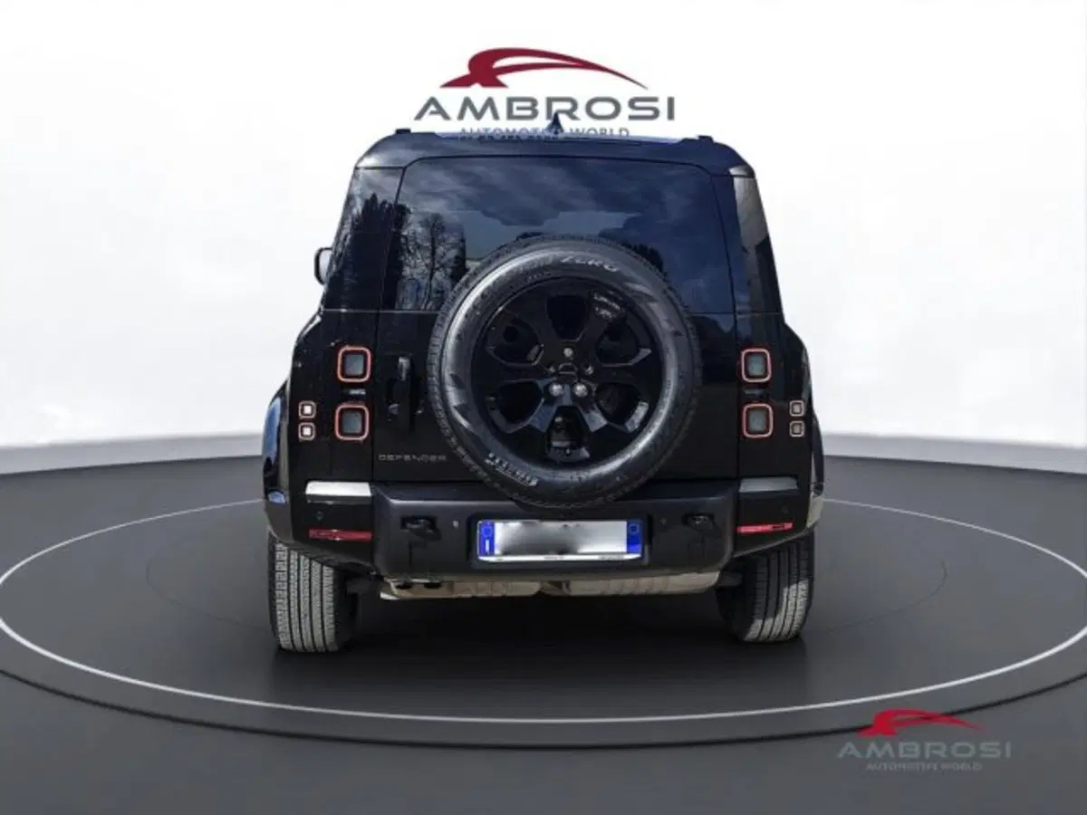 Land Rover Defender nuova a Perugia (8)