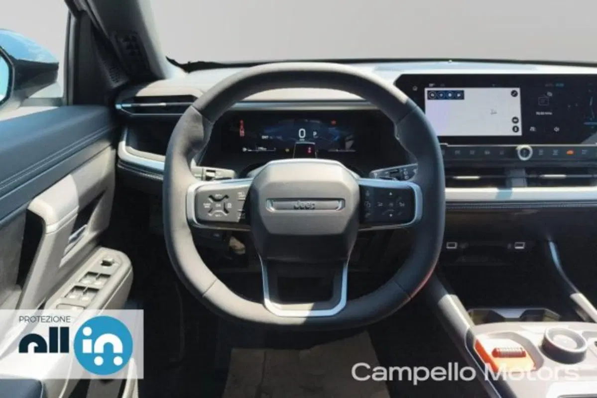 Jeep Compass nuova a Venezia (8)