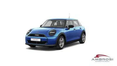MINI Mini 1.5 Cooper Classic 5 porte nuova a Corciano