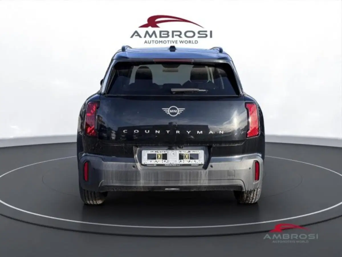 MINI Mini Countryman nuova a Perugia (8)