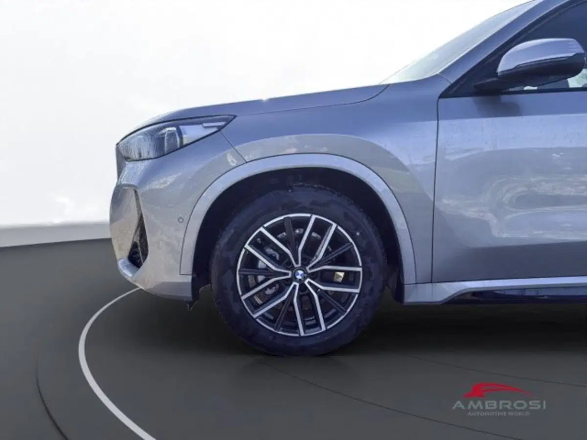BMW X1 nuova a Perugia (14)