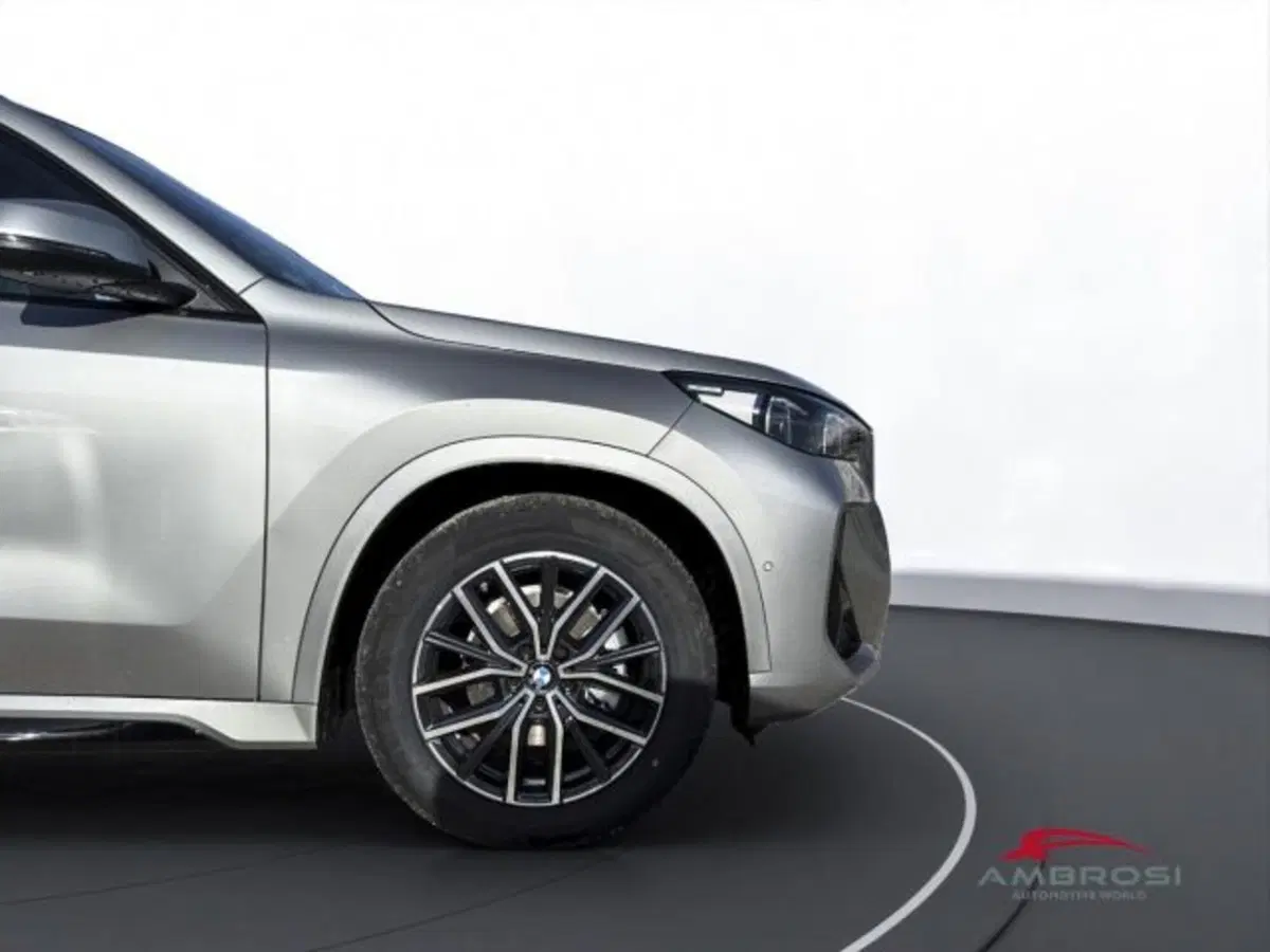 BMW X1 nuova a Perugia (15)