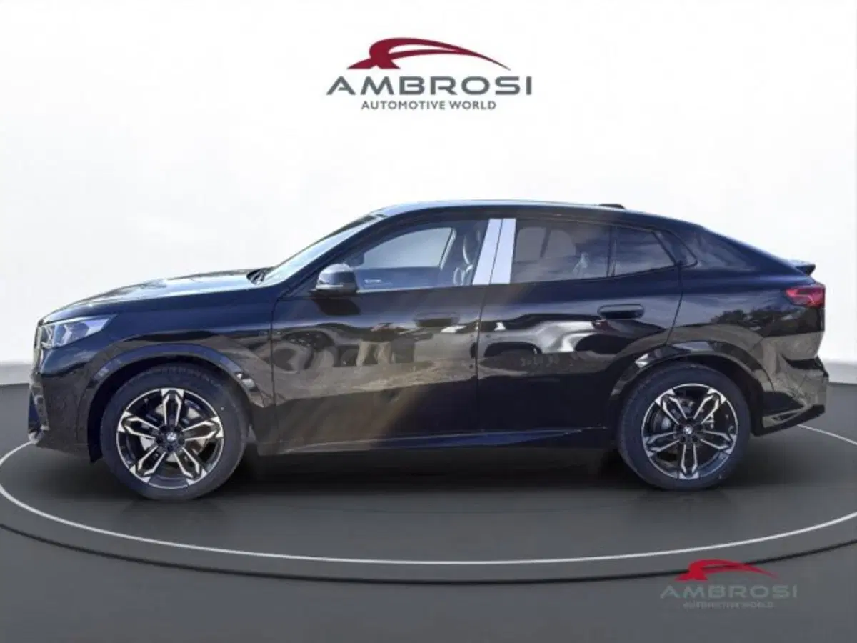 BMW X2 nuova a Perugia (6)