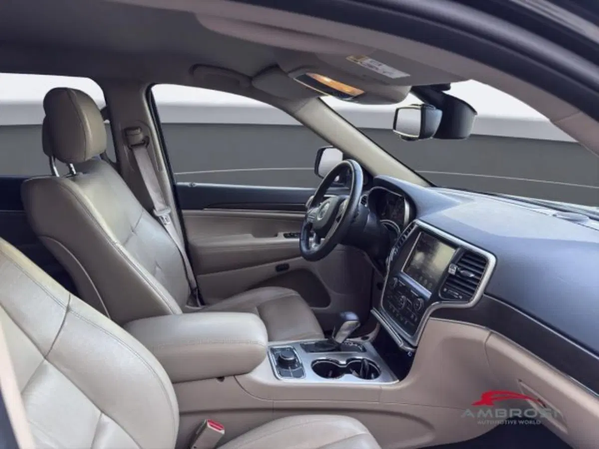 Jeep Grand Cherokee usata a Perugia (11)