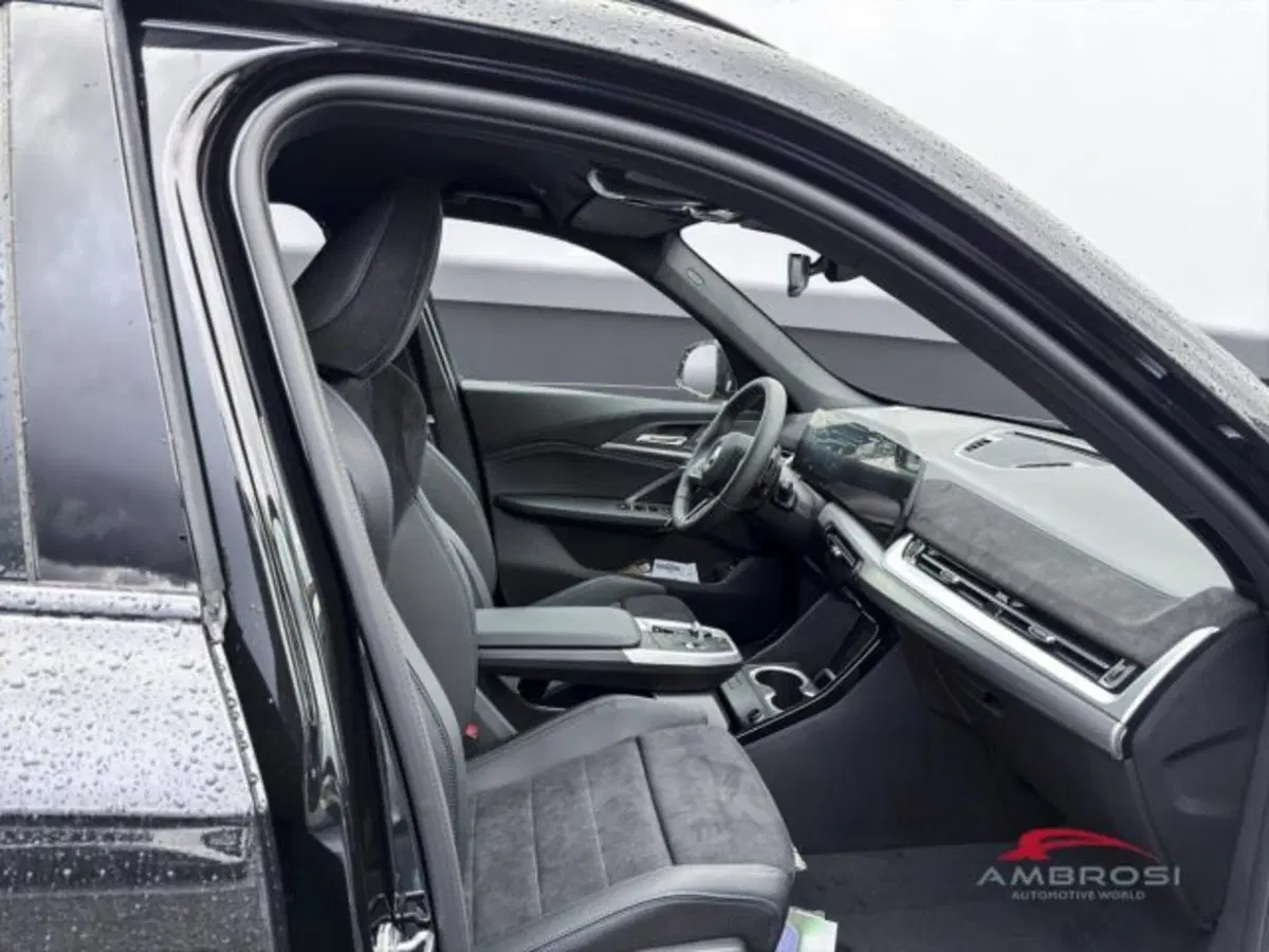 BMW X1 nuova a Perugia (9)