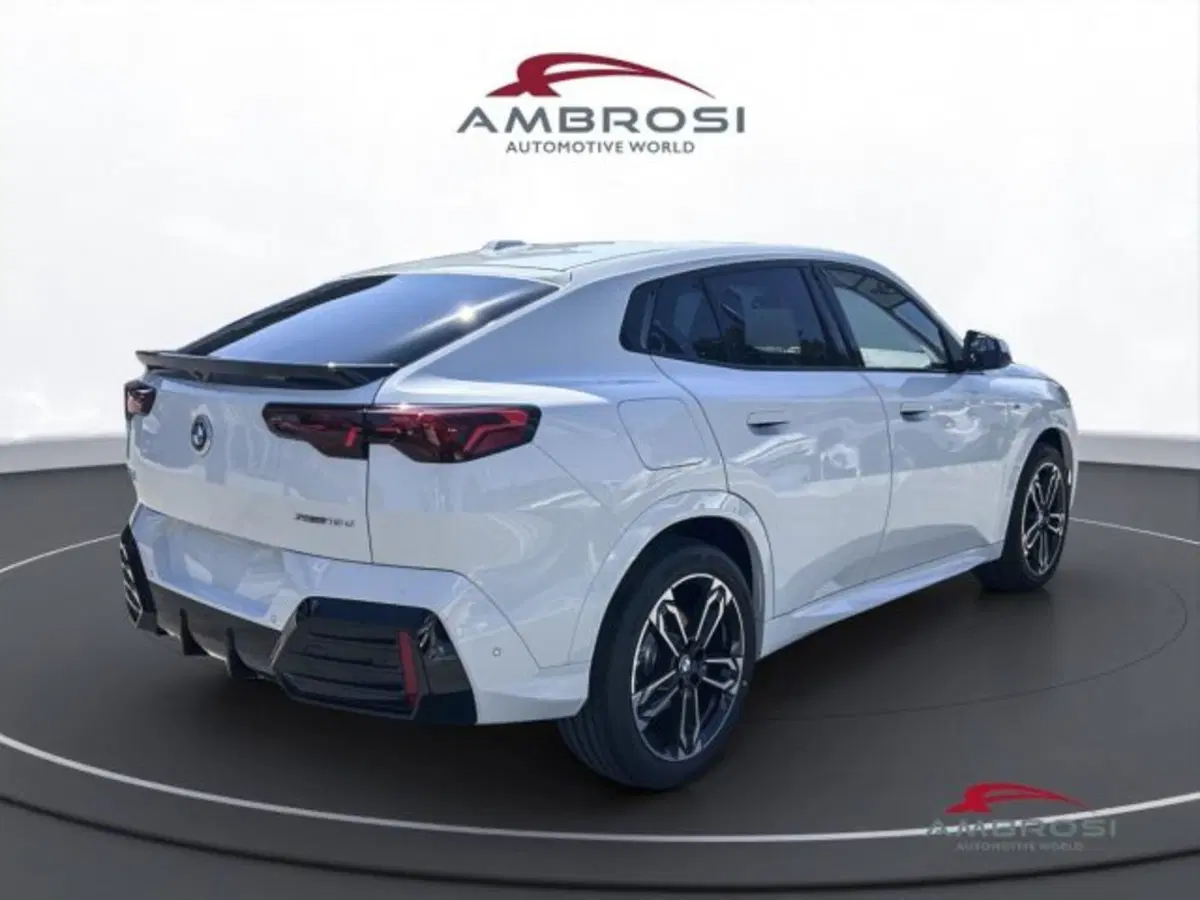 BMW X2 nuova a Perugia (3)