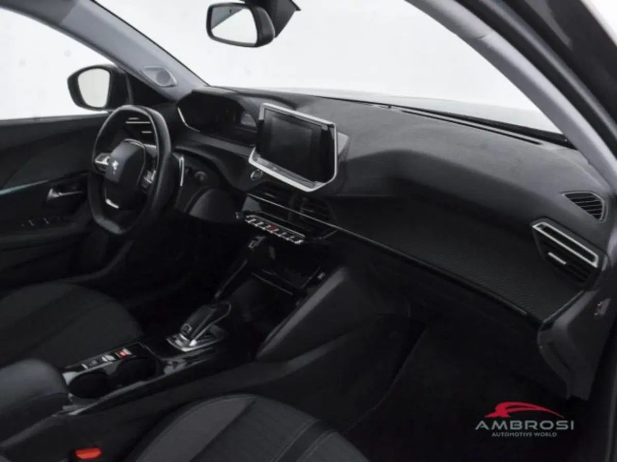 Peugeot 2008 usata a Perugia (12)
