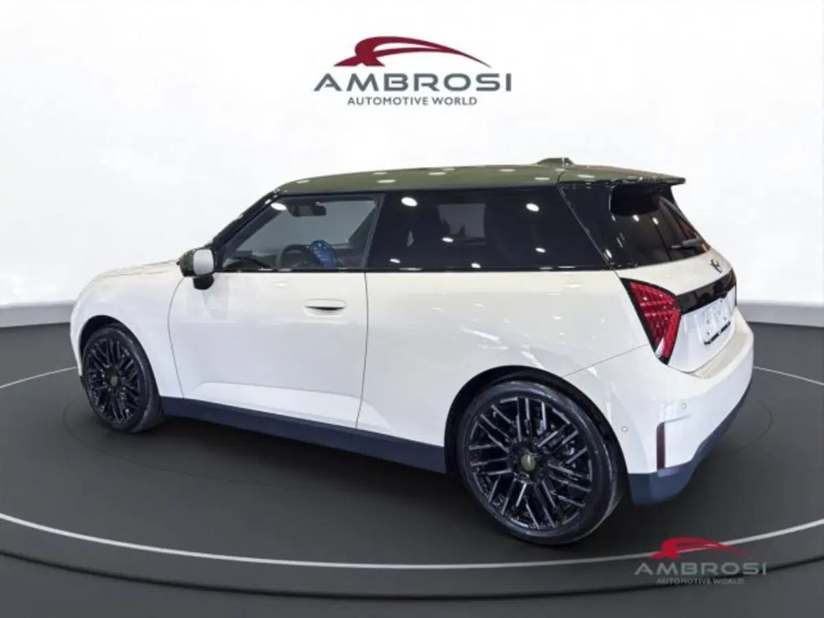 MINI Mini nuova a Perugia (4)