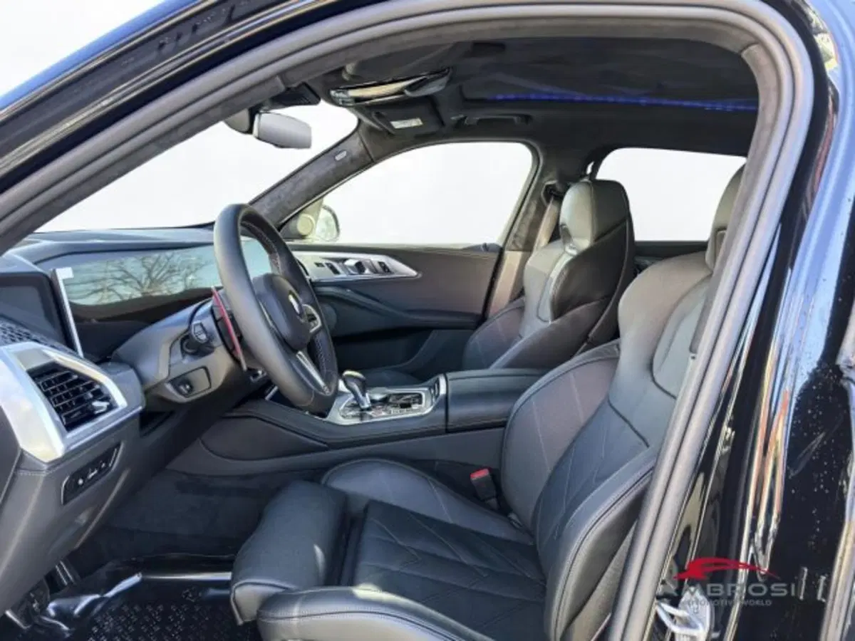 BMW XM nuova a Perugia (10)
