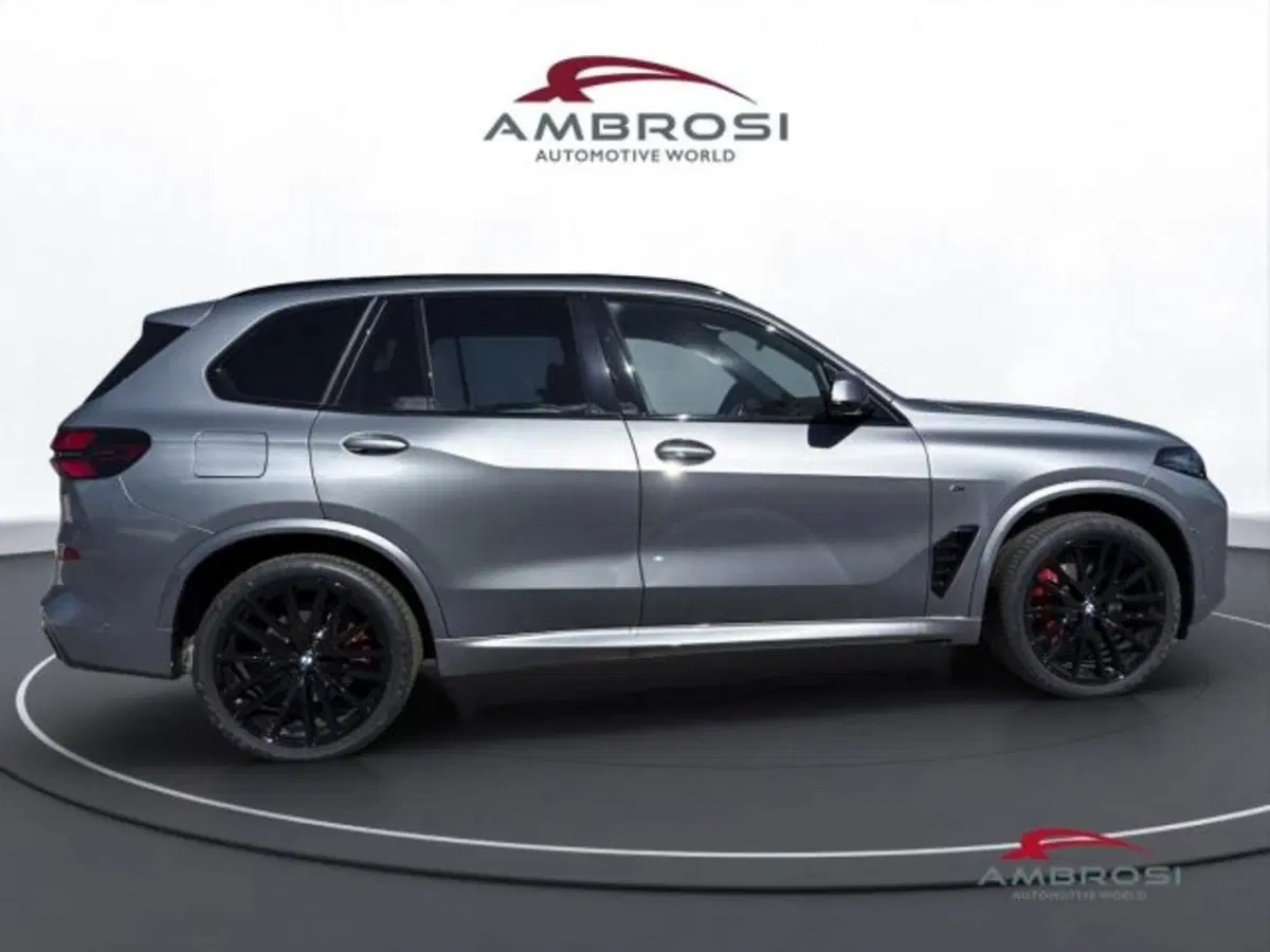 BMW X5 nuova a Perugia (5)