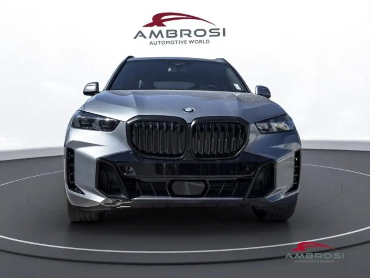 BMW X5 nuova a Perugia (7)