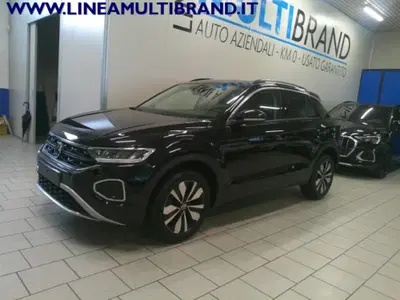 Volkswagen T-Roc 1.0 tsi Style 115cv del 2025 usata a Piacenza