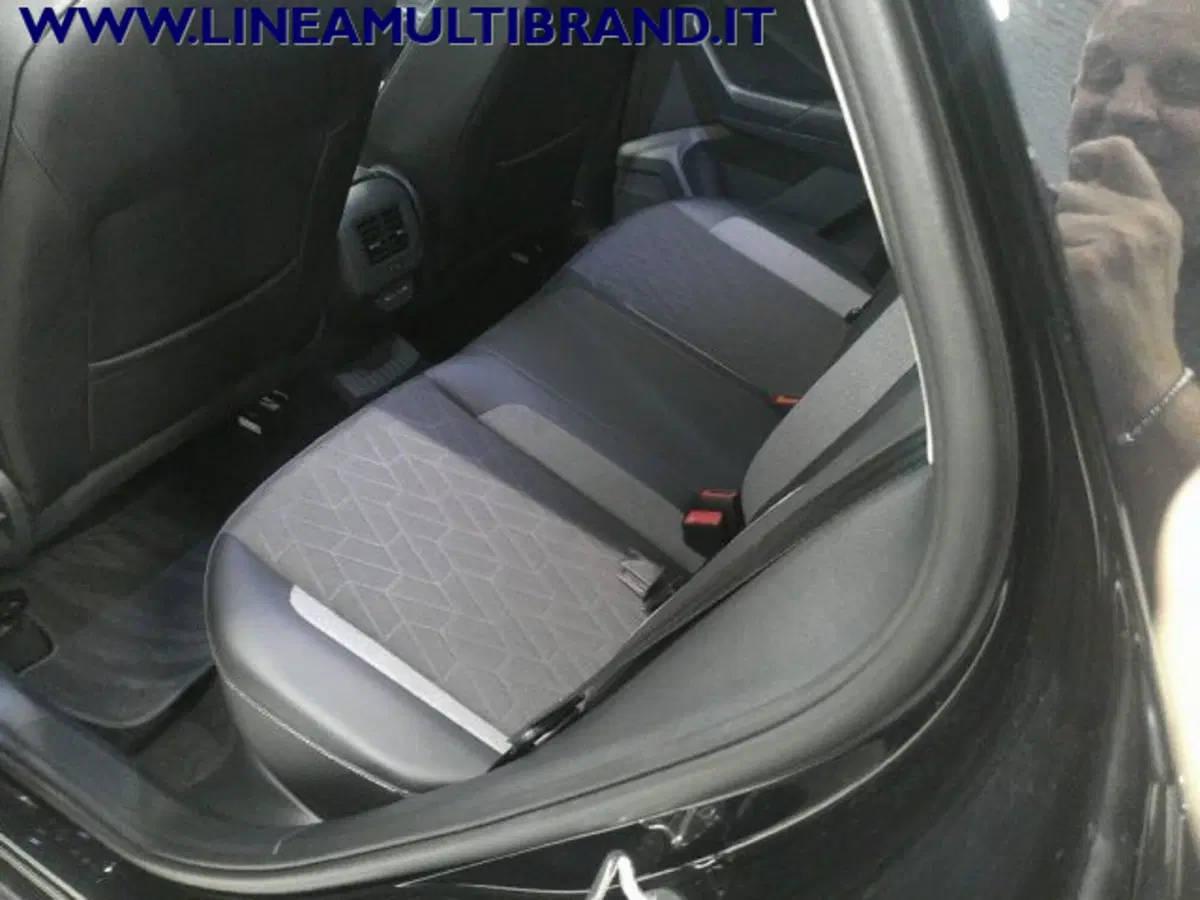 Volkswagen T-Roc usata a Piacenza (14)