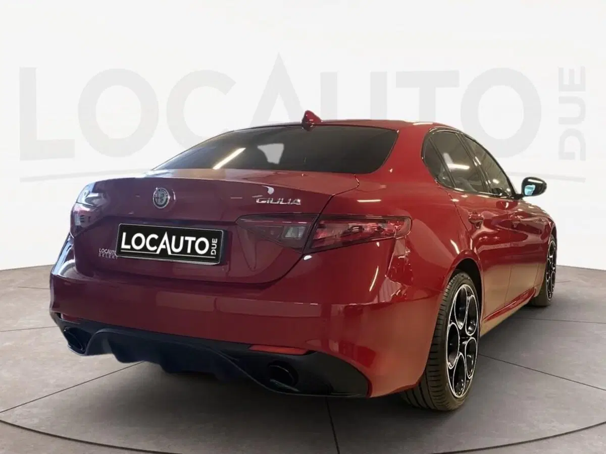 Alfa Romeo Giulia usata a Torino (4)