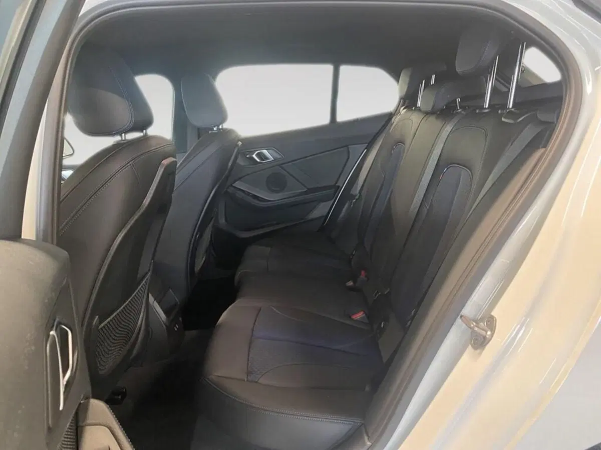 BMW Serie 1 5p. usata a Torino (8)