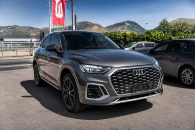Audi Q5 40 TDI 204 CV quattro S tronic S line plus del 2022 usata a Fondi