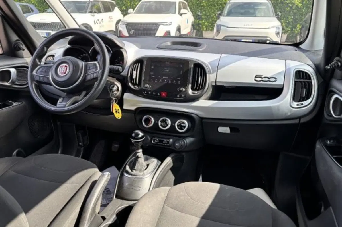 Fiat 500L usata a Latina (9)