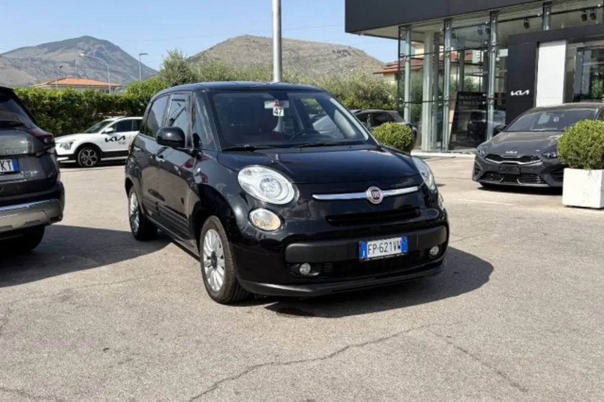 Fiat 500L usata a Latina