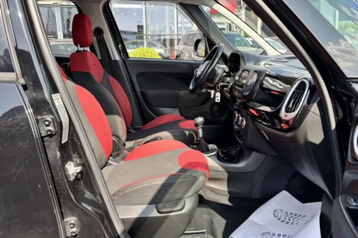 Fiat 500L usata a Latina (8)