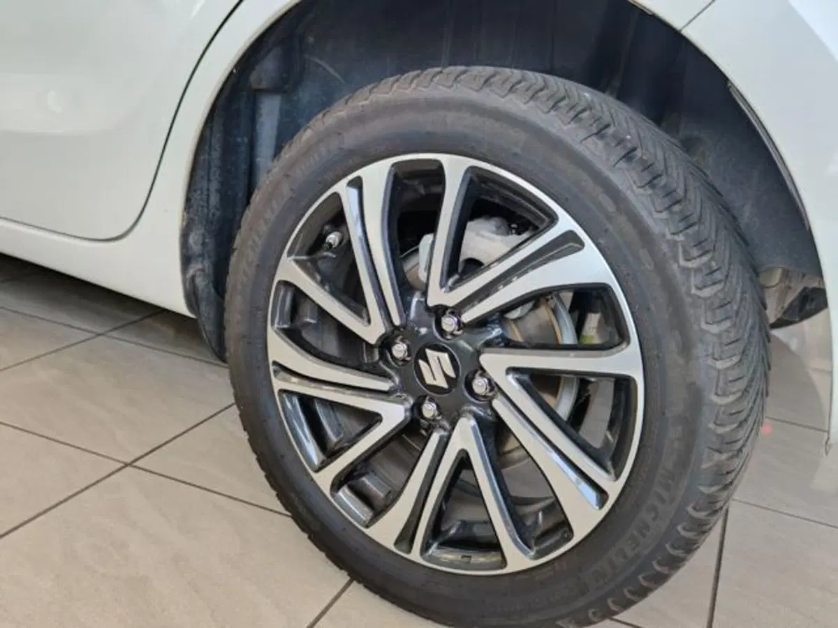Suzuki Swift usata a Varese (7)