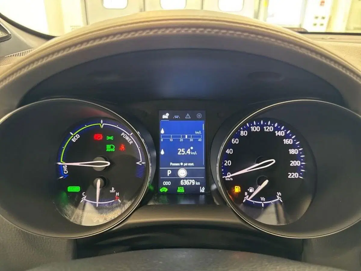 Toyota Toyota C-HR usata a Prato (14)