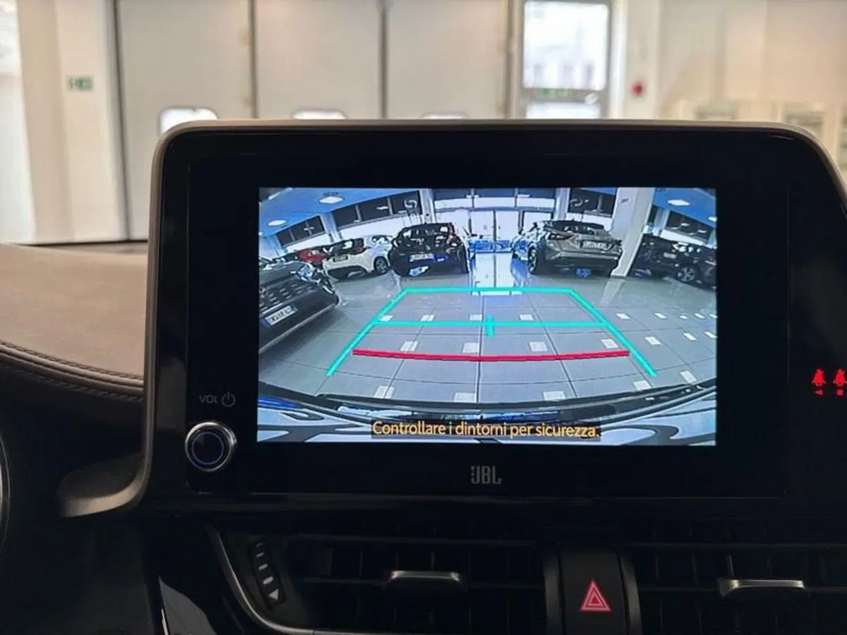 Toyota Toyota C-HR usata a Prato (16)
