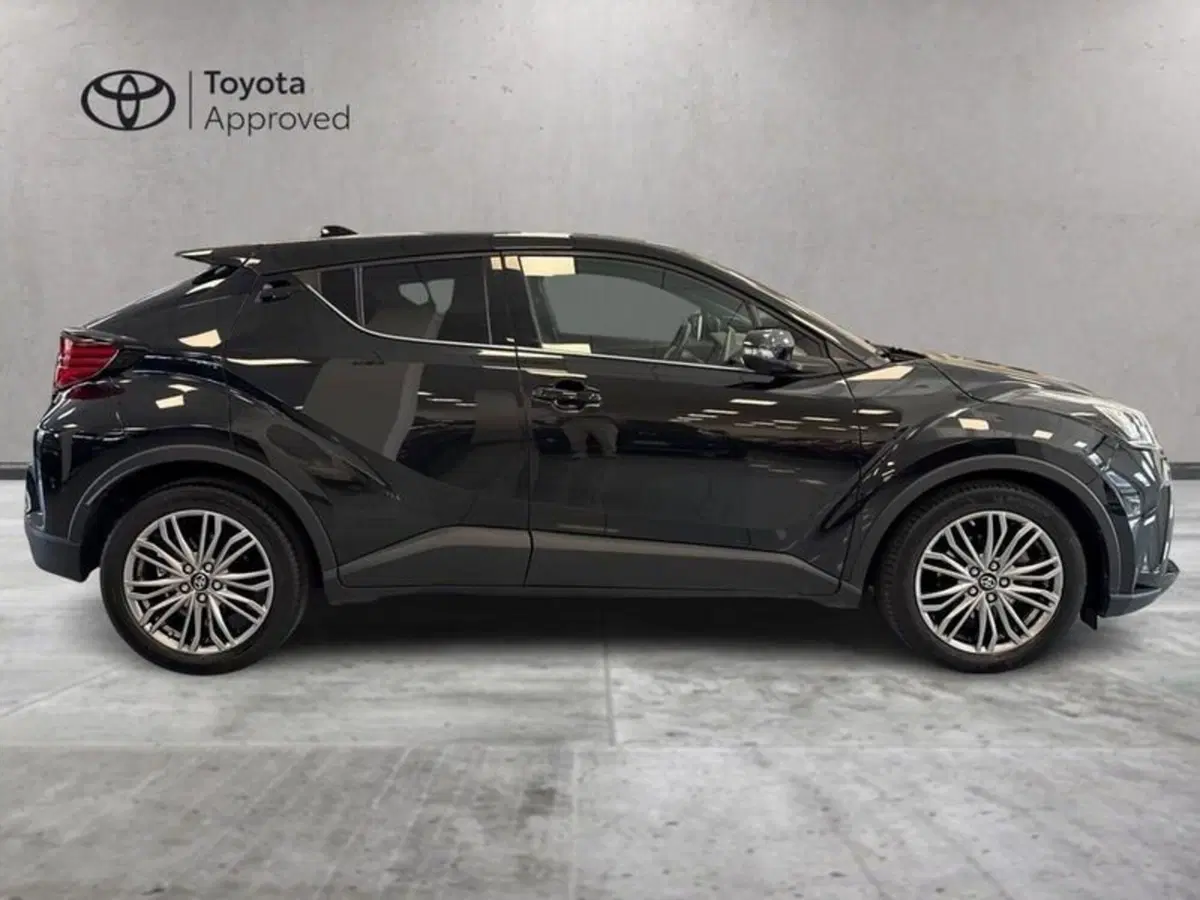Toyota Toyota C-HR usata a Prato (5)