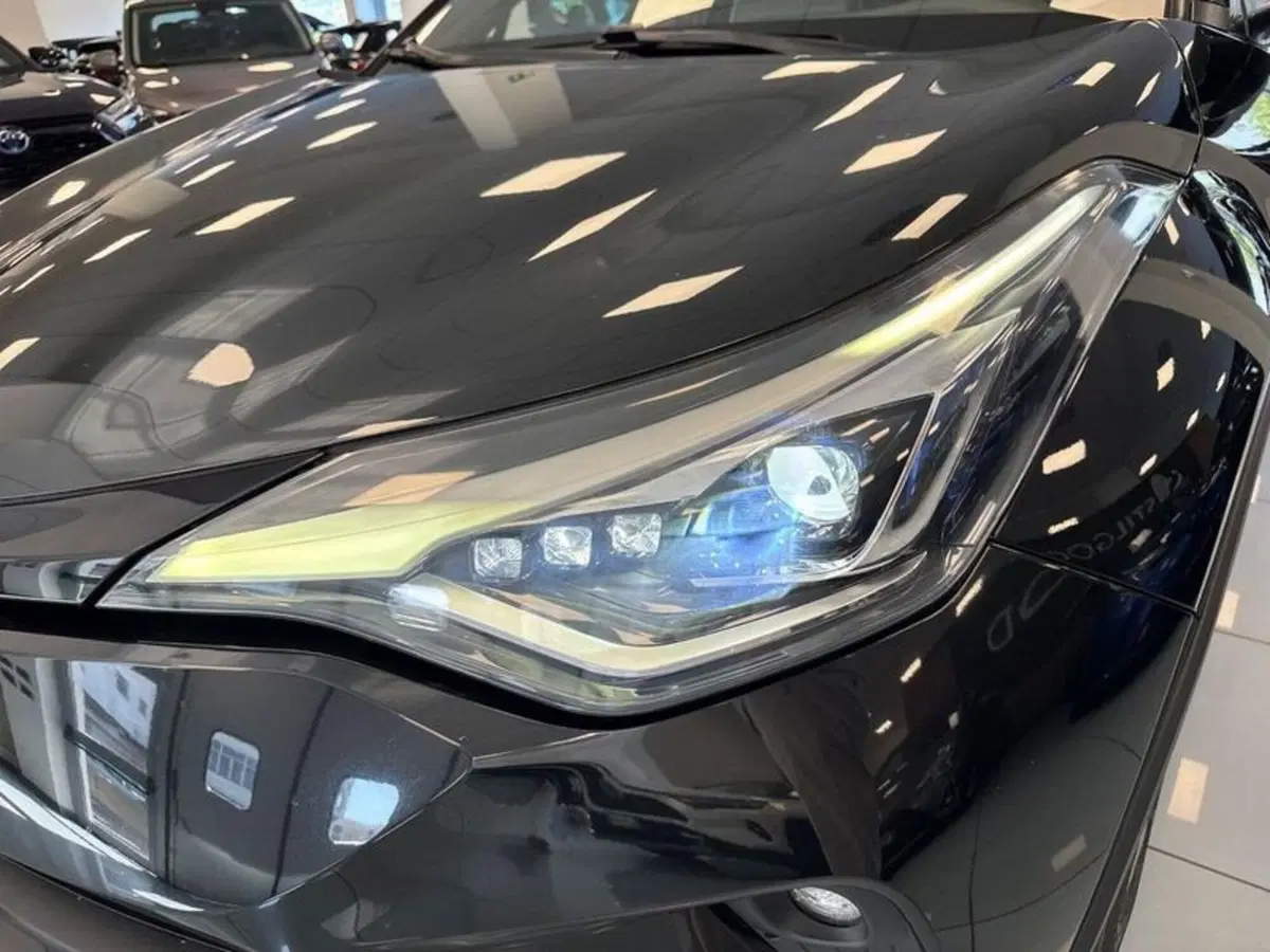 Toyota Toyota C-HR usata a Prato (8)
