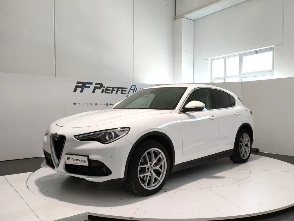 Alfa Romeo Stelvio usata a L'Aquila