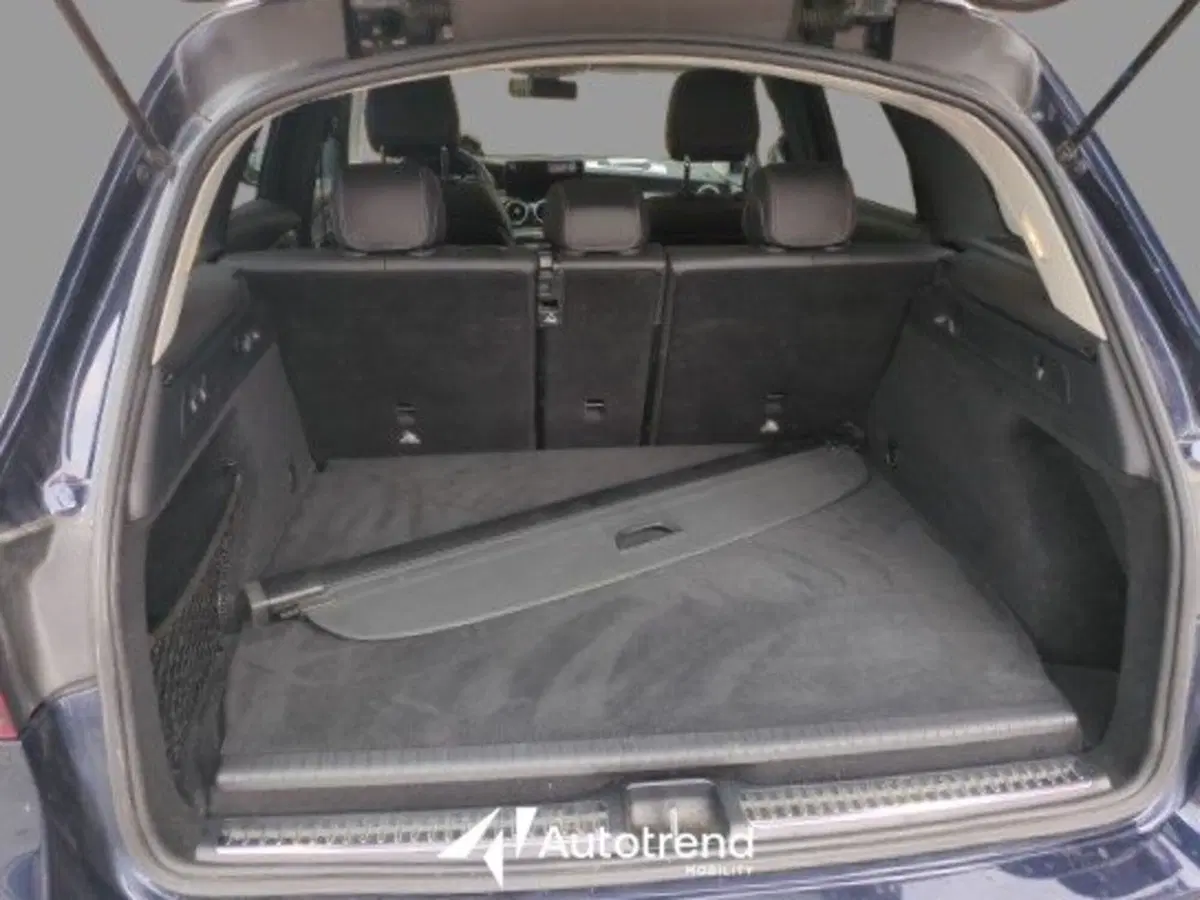 Mercedes-Benz GLC Coupé usata a Bari (17)