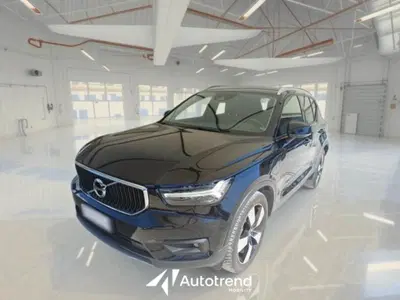 Volvo XC40 T5 Recharge Plug-in Hybrid automatico Core del 2020 usata a Bari