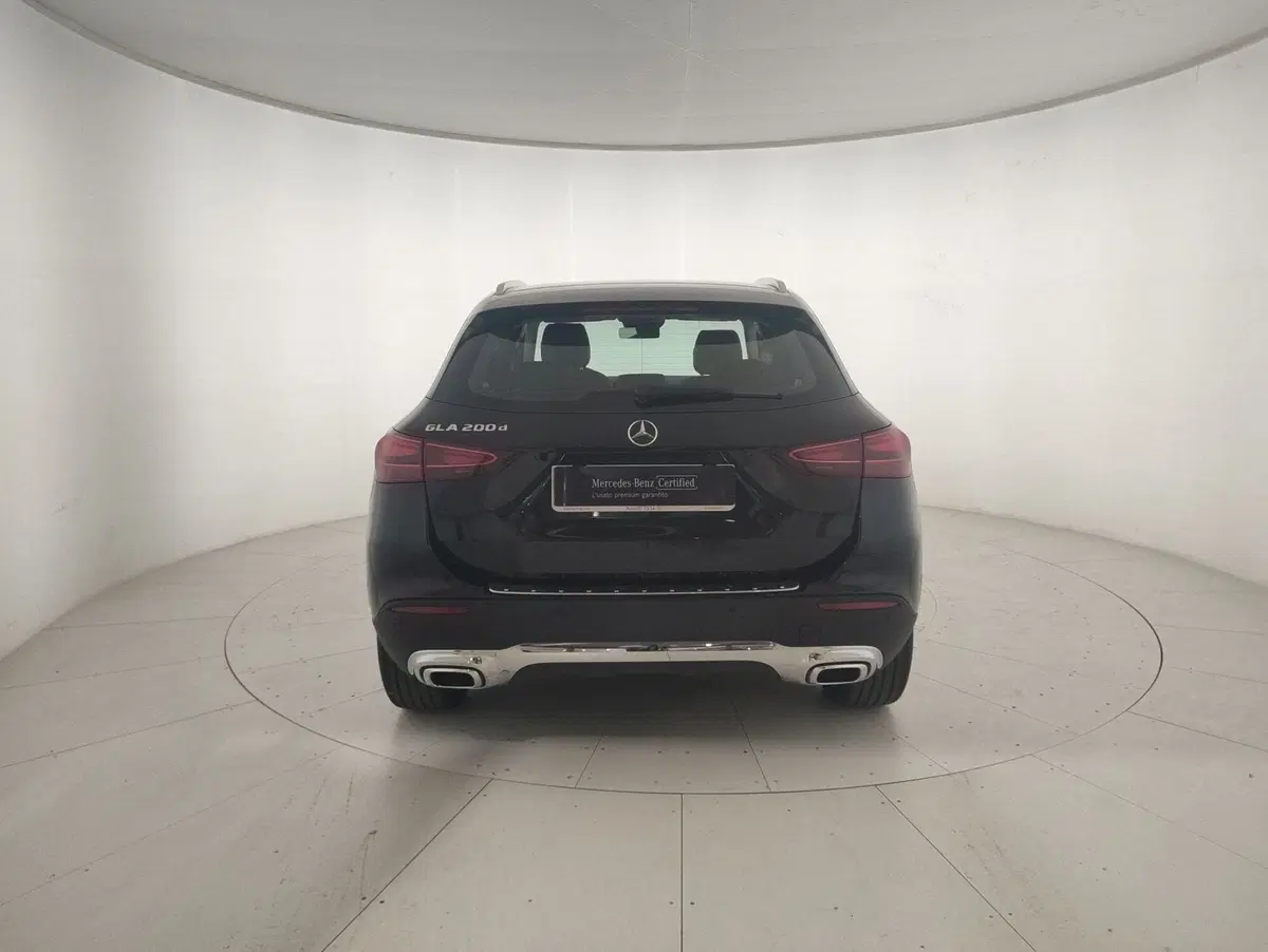Mercedes-Benz GLA SUV usata a Alessandria (3)