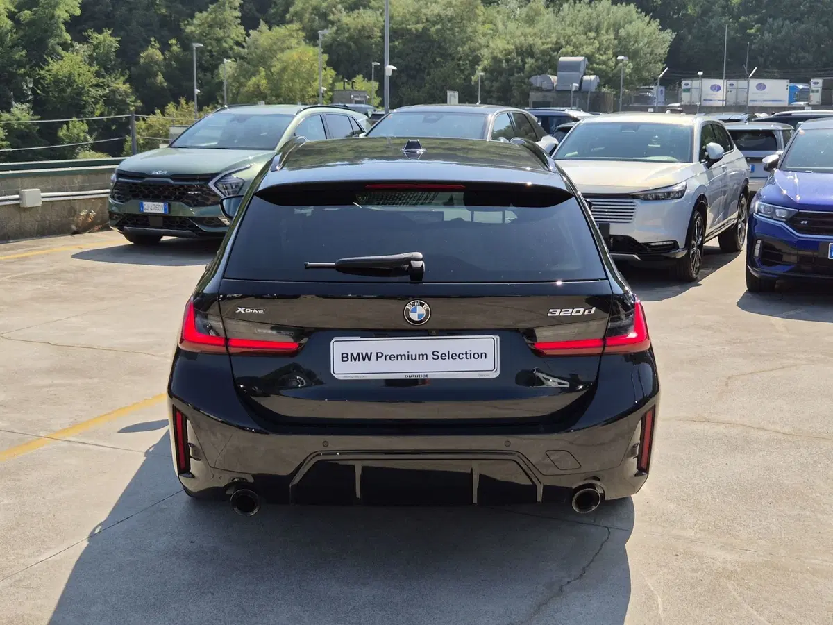 BMW Serie 3 Touring usata  (3)