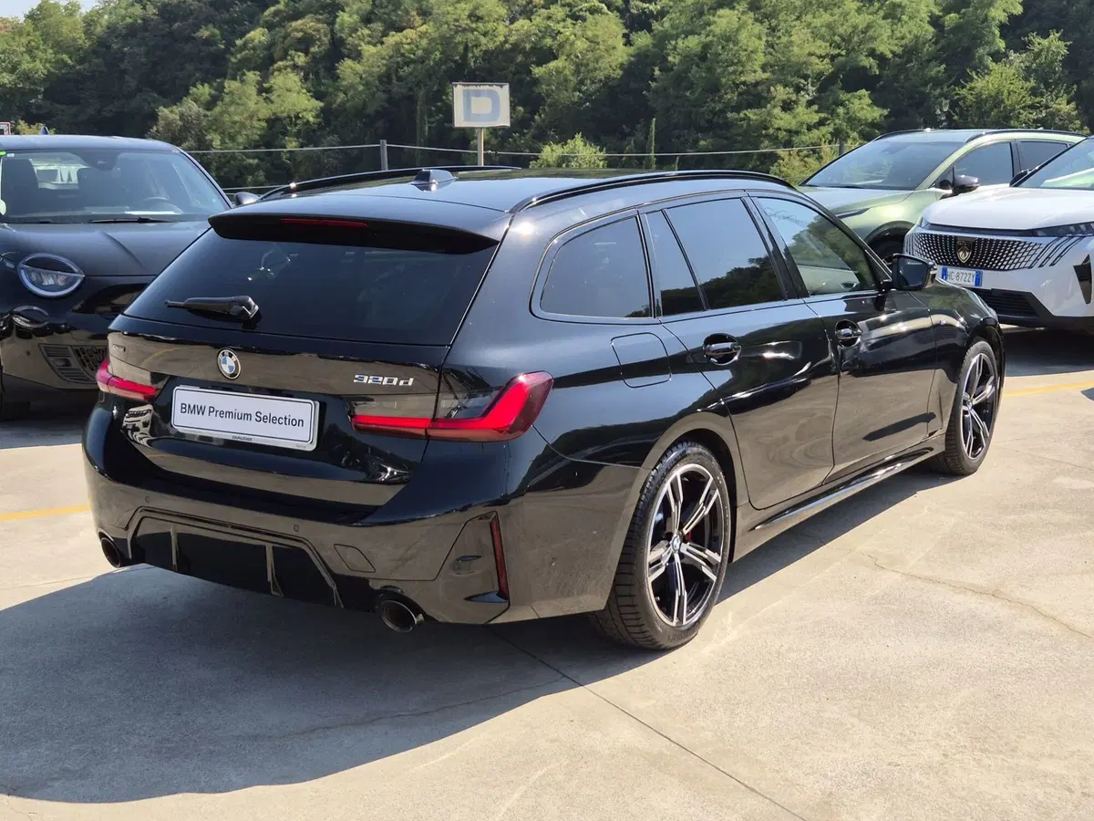 BMW Serie 3 Touring usata  (4)